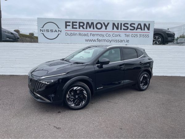 Nissan Qashqai SUV, Petrol Hybrid, 2025, Black