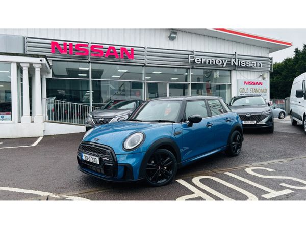 Mini Cooper Estate, Petrol, 2021, Blue