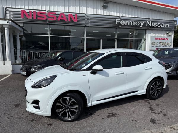 Ford Puma SUV, Petrol Hybrid, 2021, White