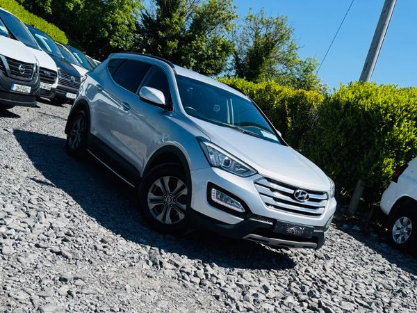 Hyundai Santa Fe SUV, Diesel, 2014, Silver