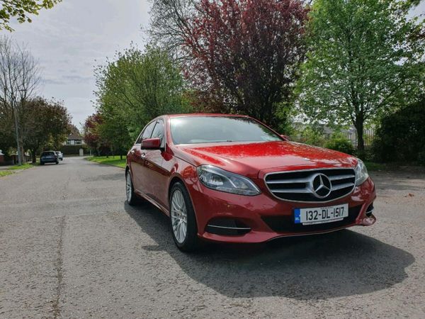Mercedes-Benz E-Class Saloon, Diesel, 2013, Red