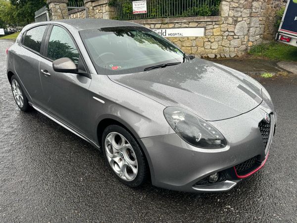 Alfa Romeo Giulietta Hatchback, Diesel, 2017, Grey