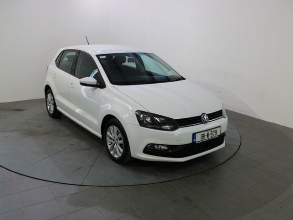 Volkswagen Polo Hatchback, Petrol, 2018, White