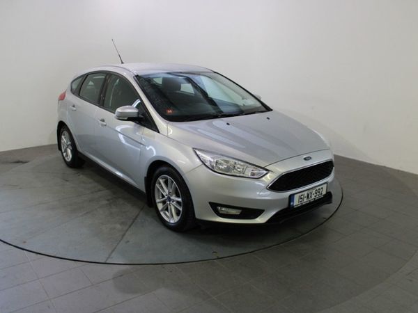 Ford Focus Hatchback, Diesel, 2015, Silver