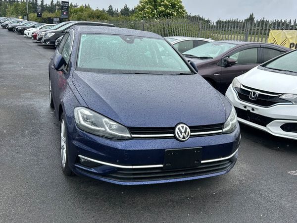 Volkswagen Golf Hatchback, Petrol, 2018, Blue
