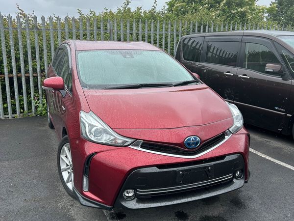 Toyota Prius Hatchback, Petrol Hybrid, 2018, Red