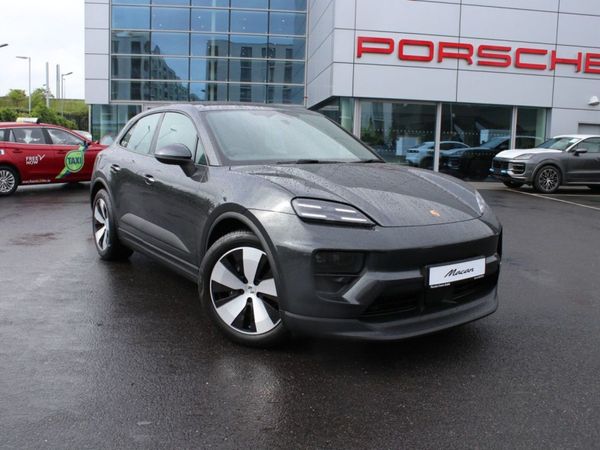 Porsche Macan SUV, Electric, 2025, 