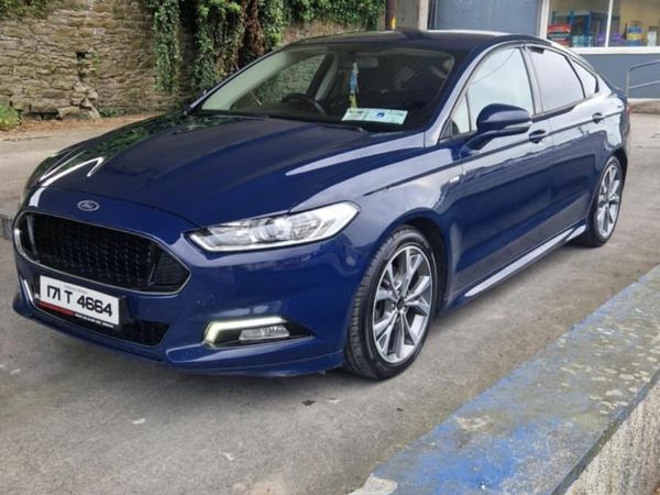 Ford Mondeo Hatchback, Diesel, 2017, Blue