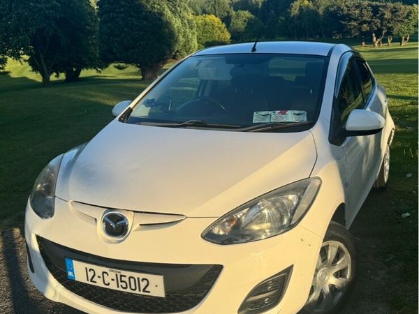 Mazda Demio MPV, Petrol, 2012, White