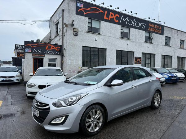 Hyundai i30 Hatchback, Diesel, 2012, Silver