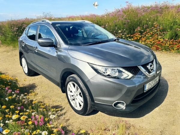 Nissan Qashqai SUV, Petrol, 2017, Grey