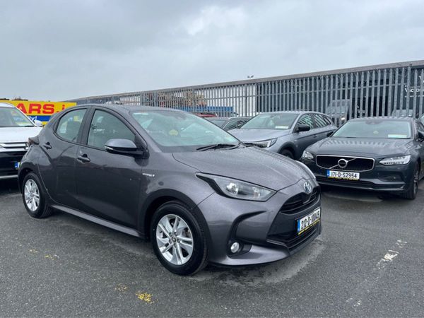 Toyota Yaris Hatchback, Petrol Hybrid, 2021, Grey