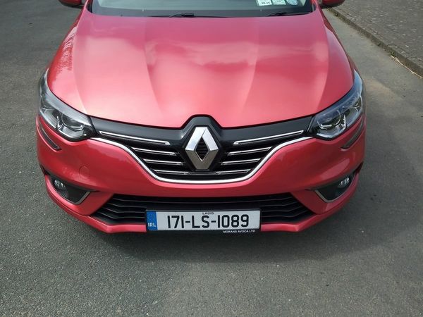 Renault Megane Hatchback, Diesel, 2017, Red