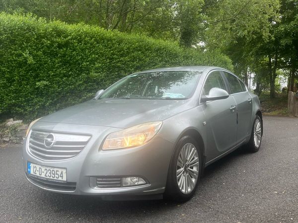 Opel Insignia MPV, Diesel, 2012, Silver
