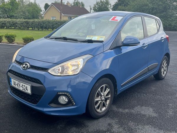 Hyundai i10 Hatchback, Petrol, 2014, Blue