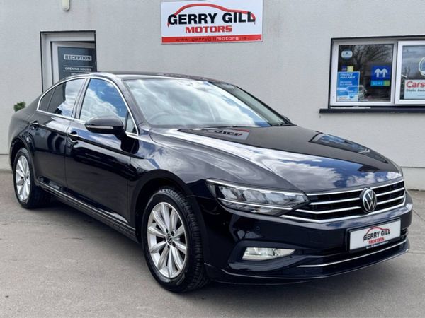 Volkswagen Passat Saloon, Diesel, 2022, Black