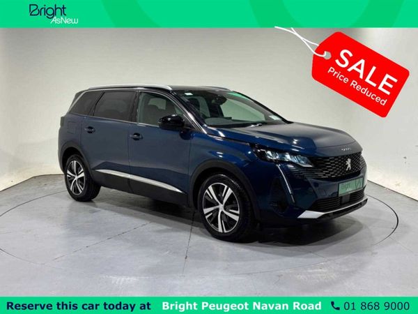 Peugeot 5008 MPV, Diesel, 2023, Blue