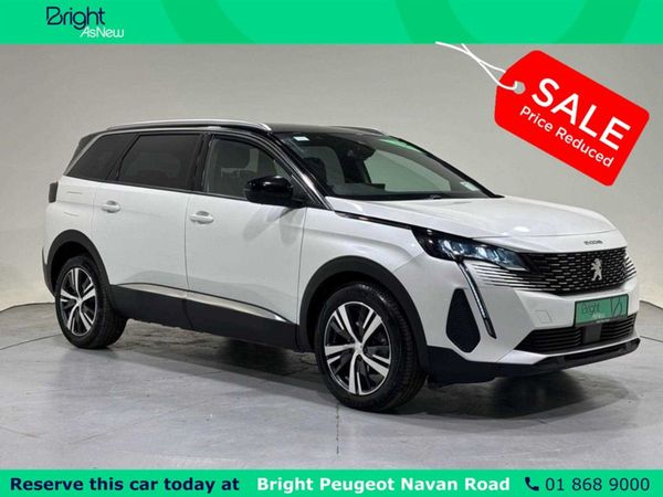 Peugeot 5008 MPV, Petrol Hybrid, 2024, White