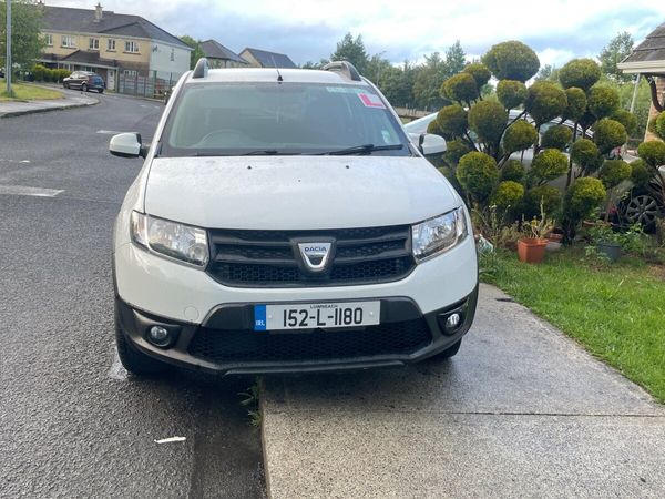Dacia Sandero Stepway Hatchback, Petrol, 2015, White