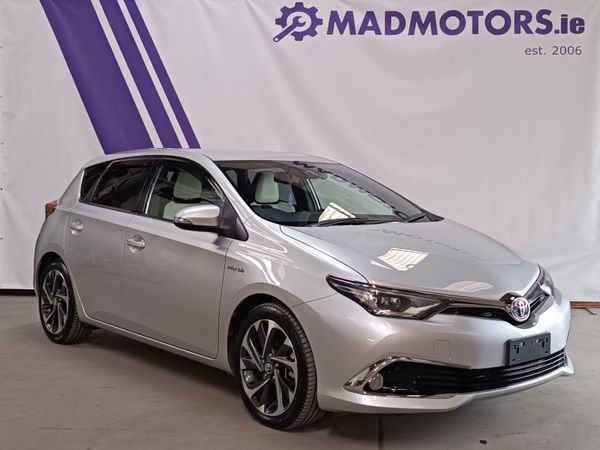 Toyota Auris Hatchback, Petrol Hybrid, 2017, Silver