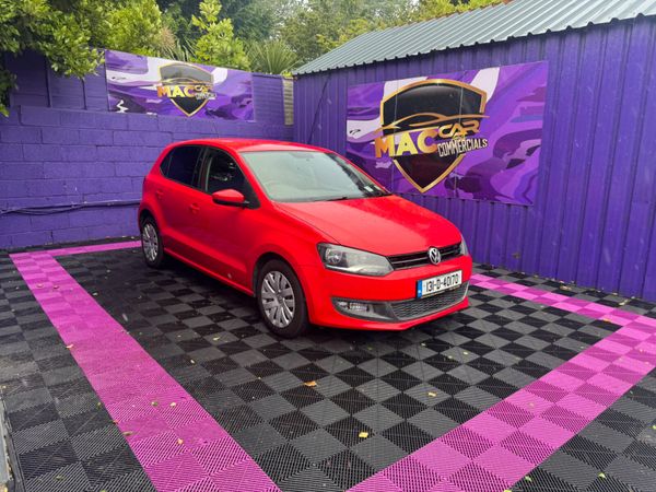 Volkswagen Polo Hatchback, Petrol, 2013, Red