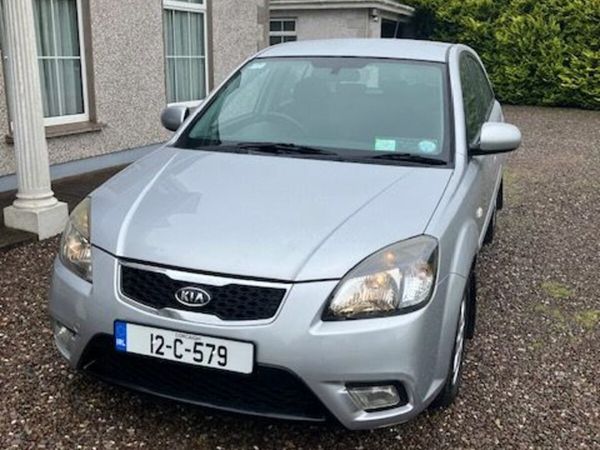 Kia Rio Hatchback, Diesel, 2012, Silver