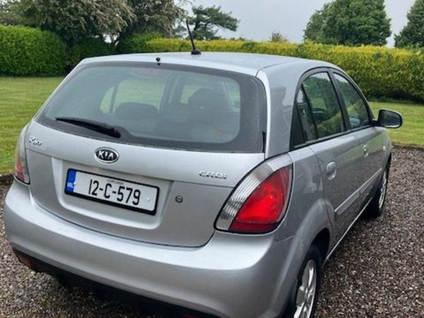 Kia Rio Hatchback, Diesel, 2012, Silver