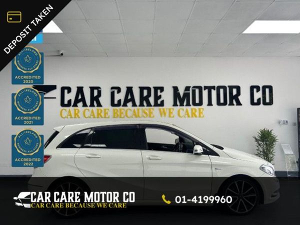 Mercedes-Benz B-Class MPV, Petrol, 2012, White