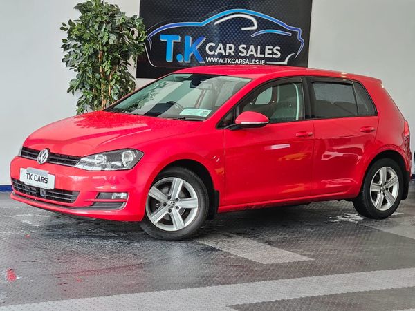 Volkswagen Golf Hatchback, Diesel, 2015, Red