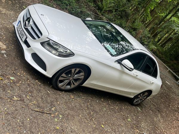 Mercedes-Benz C-Class Saloon, Diesel, 2017, White