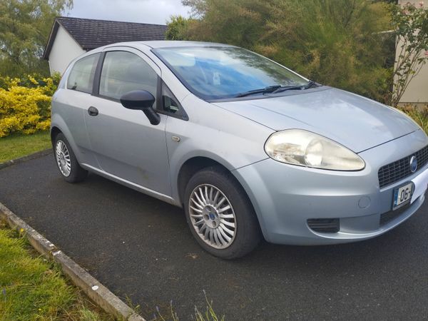 Fiat Punto Hatchback, Petrol, 2006, Grey