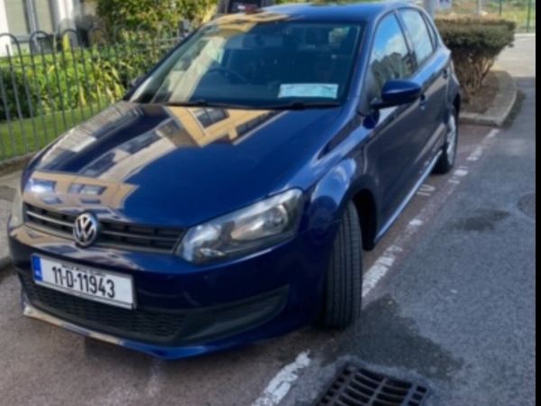 Volkswagen Polo Hatchback, Petrol, 2011, Blue