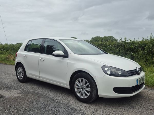Volkswagen Golf Hatchback, Petrol, 2012, White