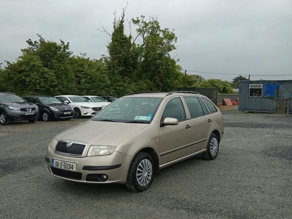 Skoda Fabia Estate/Jeep, Petrol, 2006, Beige
