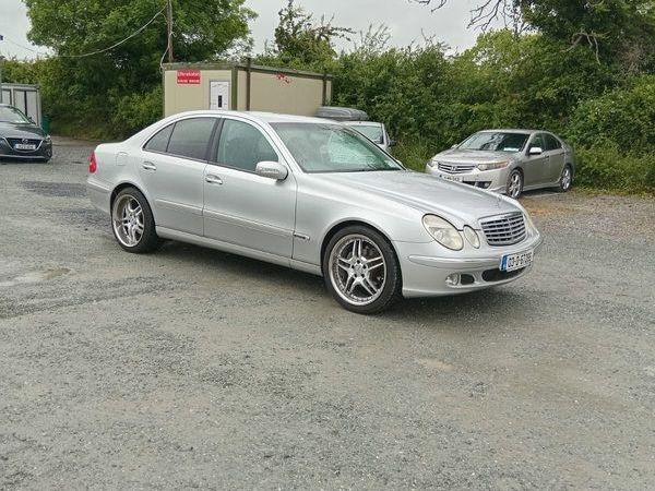 Mercedes-Benz E-Class Saloon, Petrol, 2003, Silver