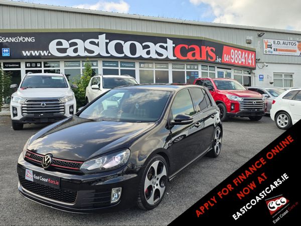 Volkswagen Golf Hatchback, Petrol, 2010, Black