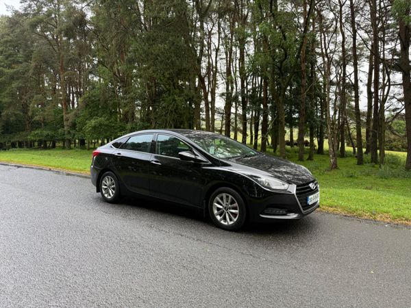 Hyundai i40 Saloon, Diesel, 2018, Black