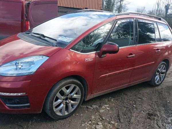 Citroen C4 Picasso MPV, Diesel, 2011, Red
