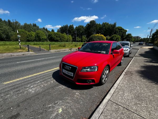 Audi A3 Hatchback, Diesel, 2012, Red