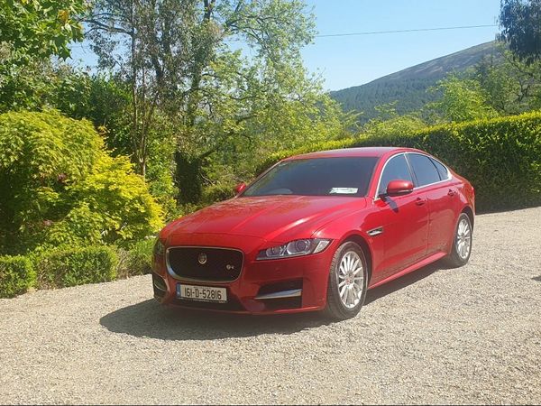 Jaguar XF Saloon, Diesel, 2016, Red