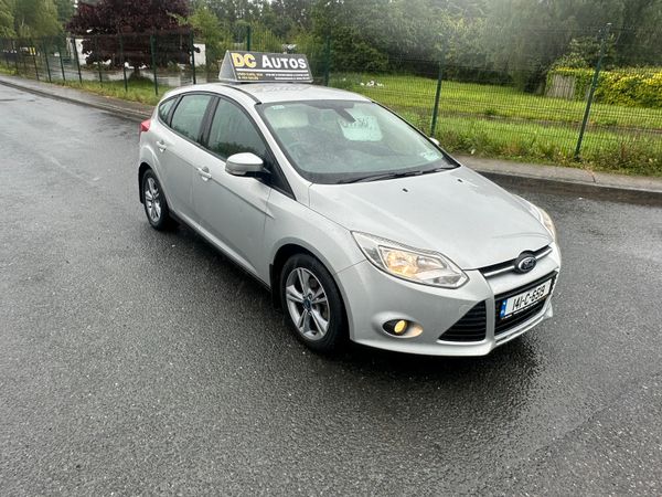 Ford Focus Hatchback, Diesel, 2014, Silver