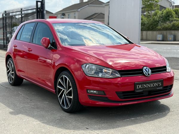 Volkswagen Golf Hatchback, Diesel, 2016, Red