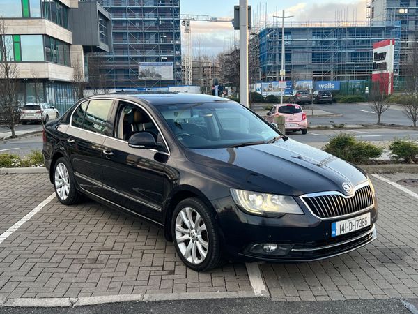 Skoda Superb Saloon, Diesel, 2014, Black
