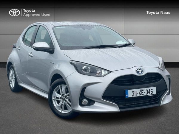Toyota Yaris Hatchback, Hybrid, 2021, Silver