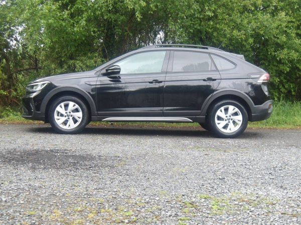 Volkswagen Taigo Crossover, Petrol, 2023, Black