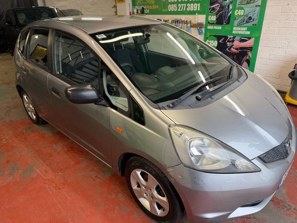 Honda Jazz Hatchback, Petrol, 2009, Silver