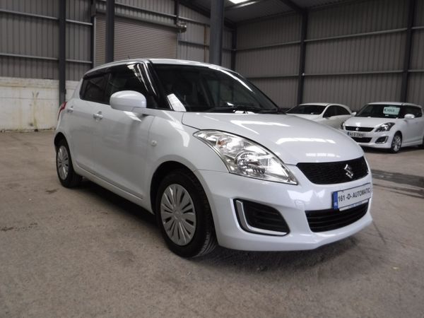 Suzuki Swift Hatchback, Petrol, 2016, White