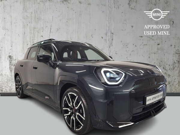 Mini Other Hatchback, Electric, 2025, 