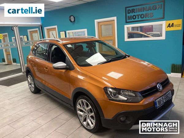 Volkswagen Polo Hatchback, Petrol, 2016, Orange