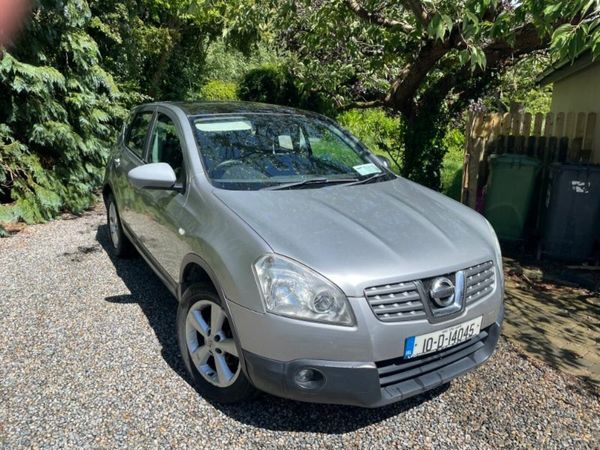 Nissan Qashqai Hatchback, Diesel, 2010, Silver